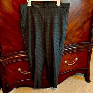 NWT 16 petite Banana Republic dark gray houndstooth plaid pull-on pants